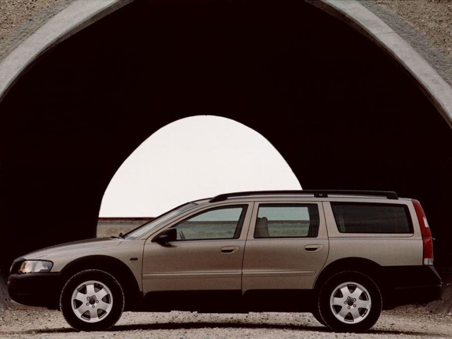  Volvo V70 XC 2000 года  (фото 12 из 20)